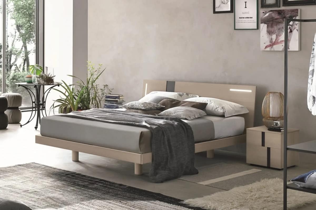 Letto matrimoniale Tablet con luci led integrate nella testata