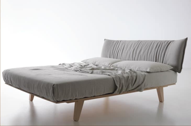 Letto imbottito moderno