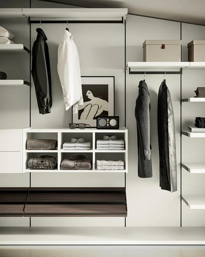 Cabina armadio con pannelli su misura al centimetro