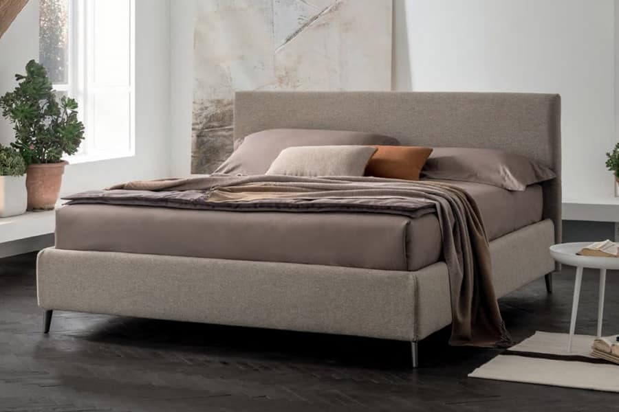 Letto matrimoniale tessile con box contenitore modello Benny