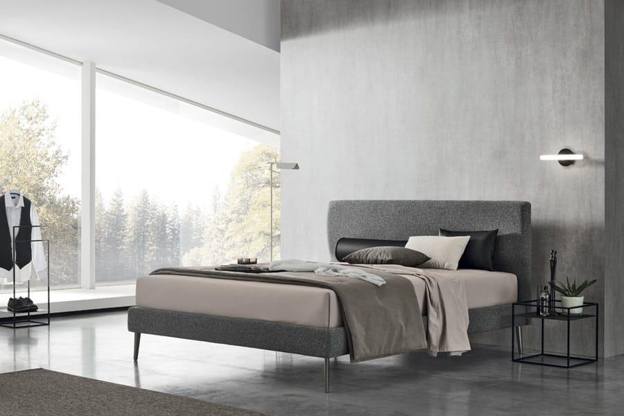 Letto matrimoniale moderno con giroletto Benny