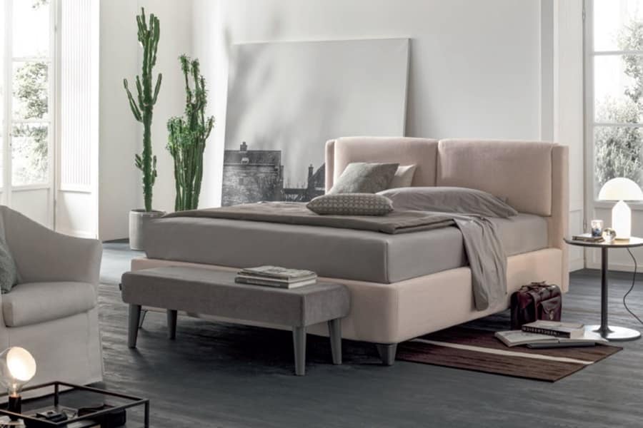 Letto matrimoniale contenitore con testata a cuscini reclinabili Loft
